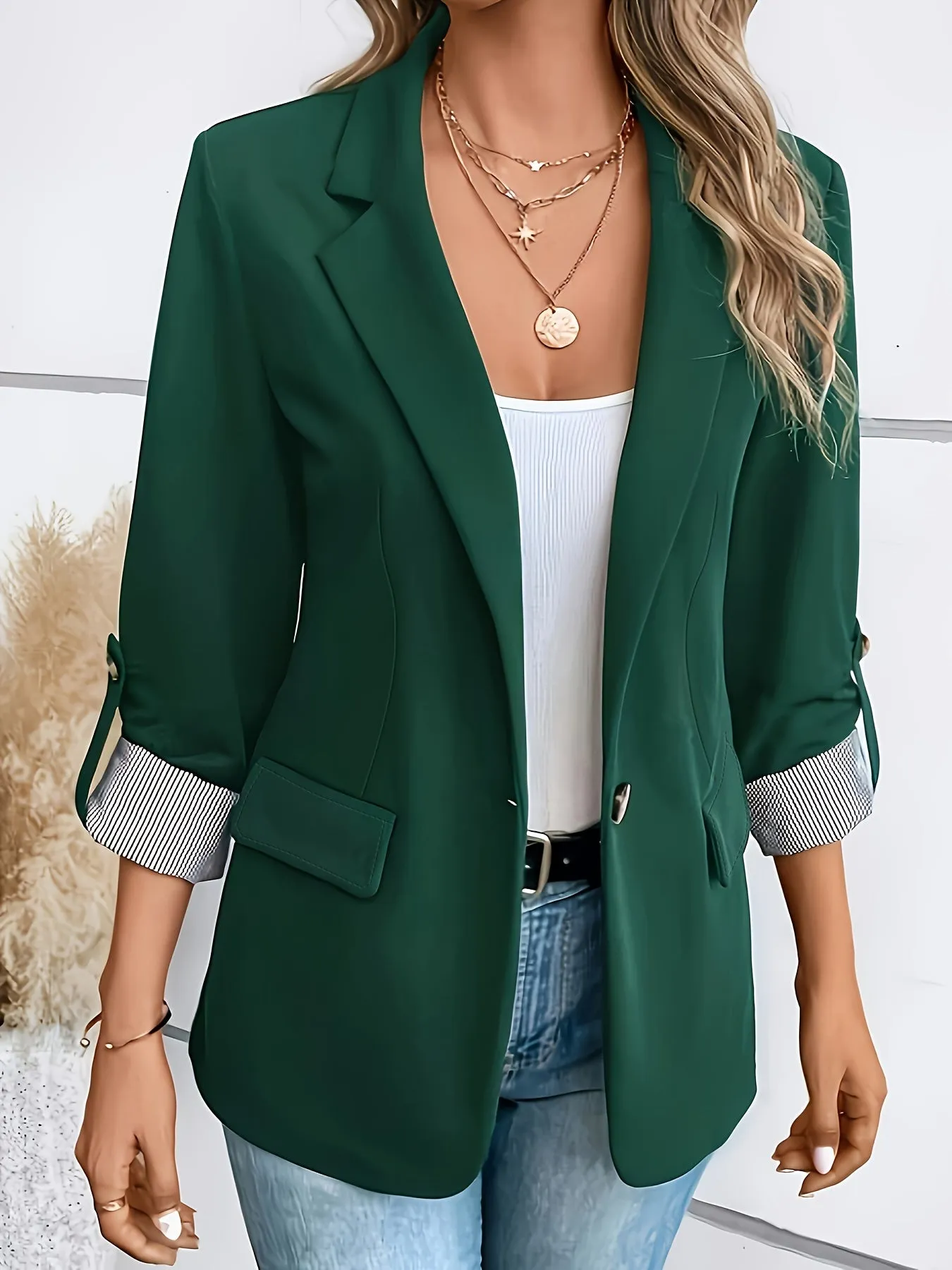Bella I Stylish Notched Collar Blazer