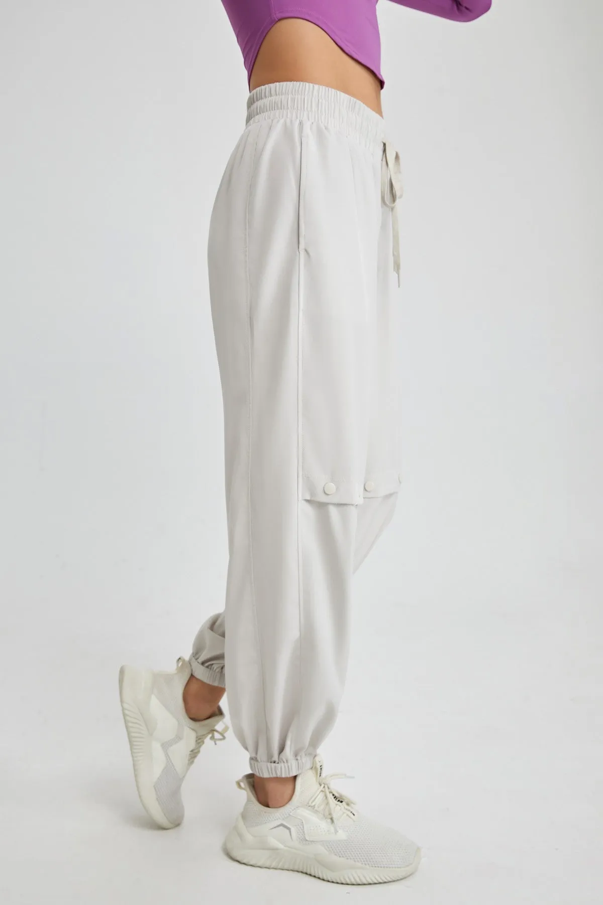 Boyfriend Cargo Pants with Drawstring
