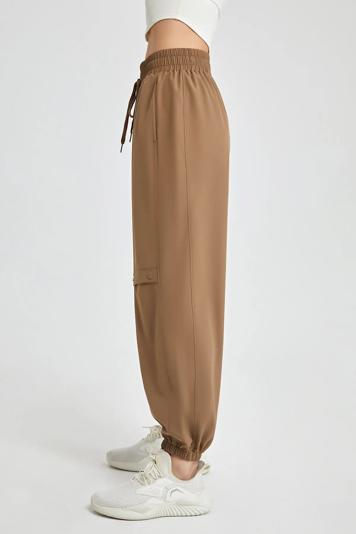 Boyfriend Cargo Pants with Drawstring