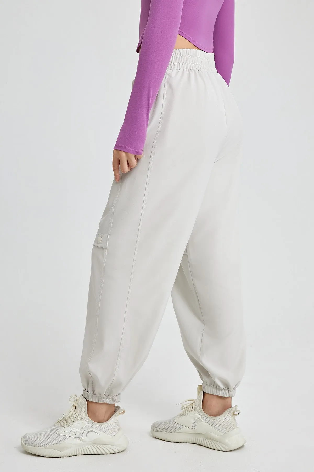 Boyfriend Cargo Pants with Drawstring