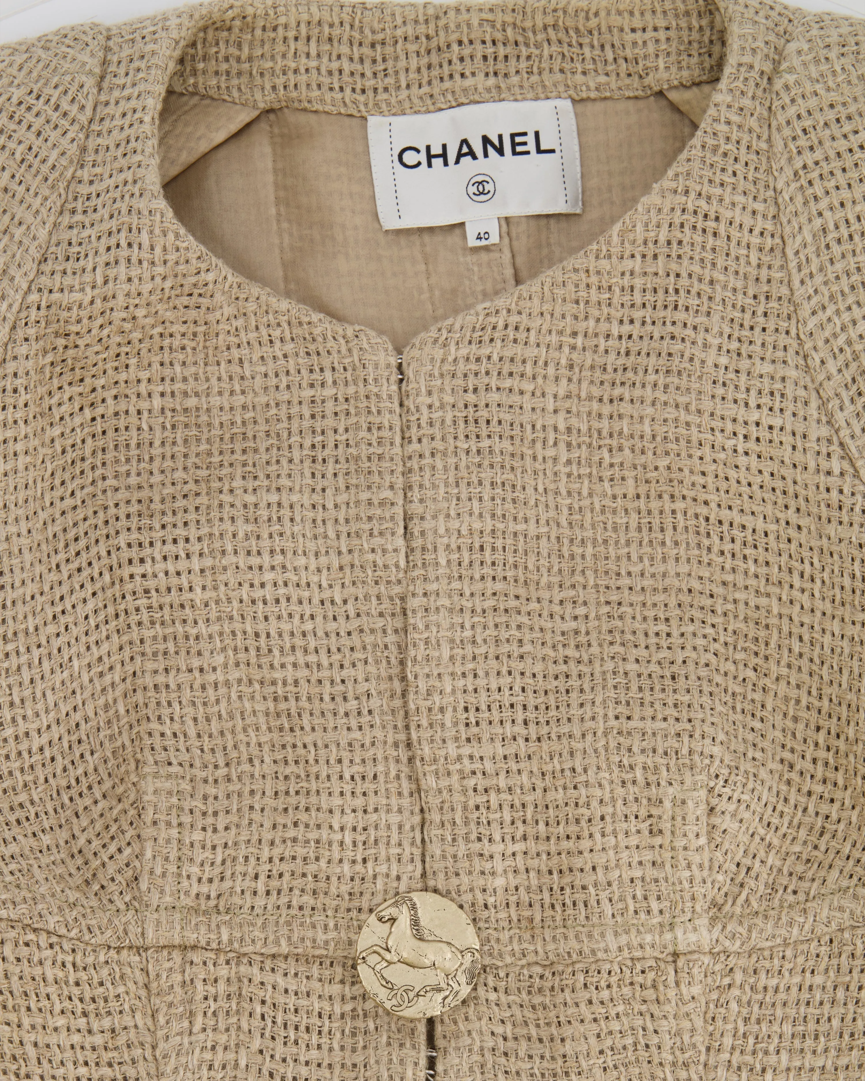 Chanel Ancient Greece 2018 Beige Tweed Jacket With Gold Button Detail Size Fr 40 (uk 12) Rrp £3,500
