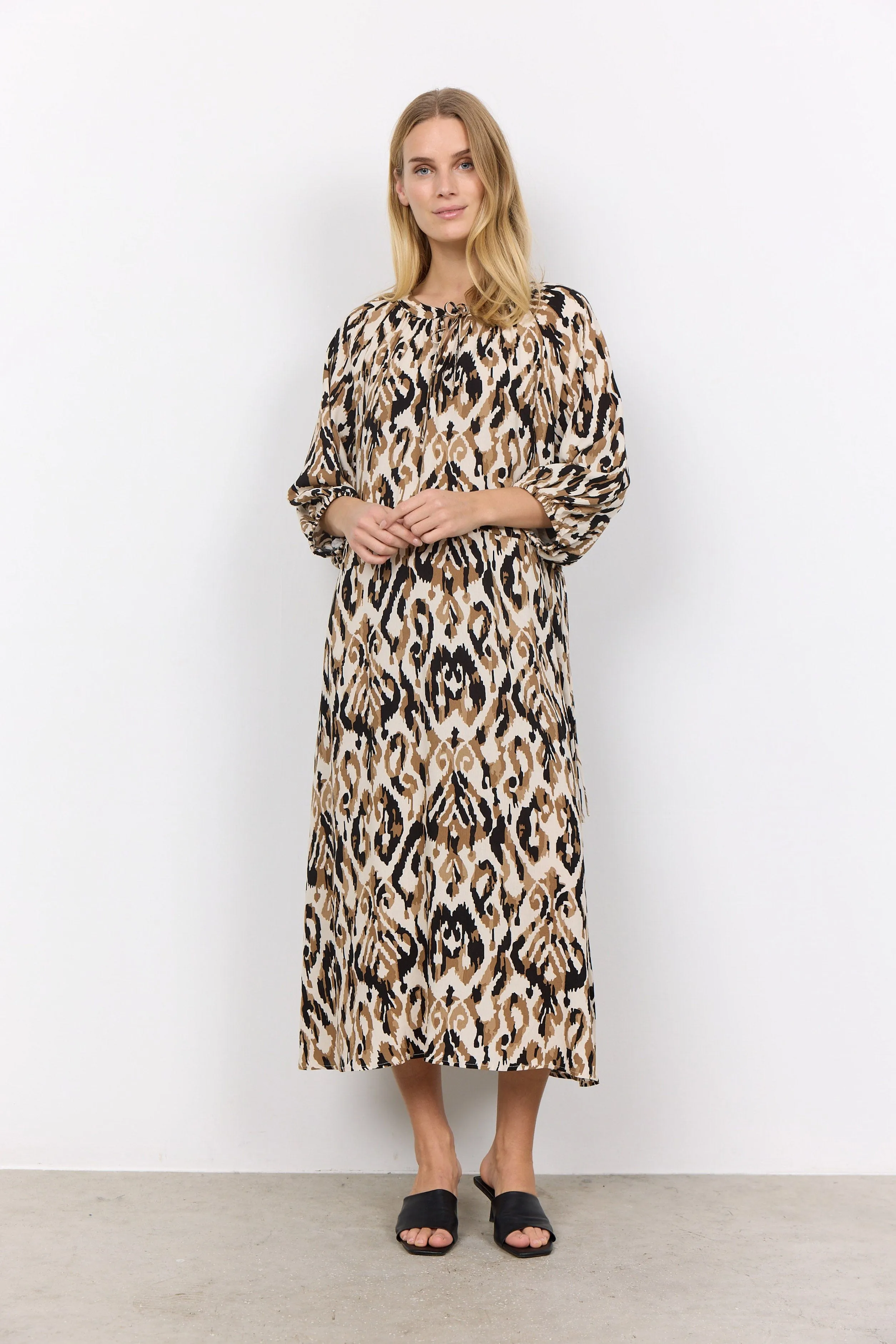 Fang Printed Midi Dress - Desert Brown Combi