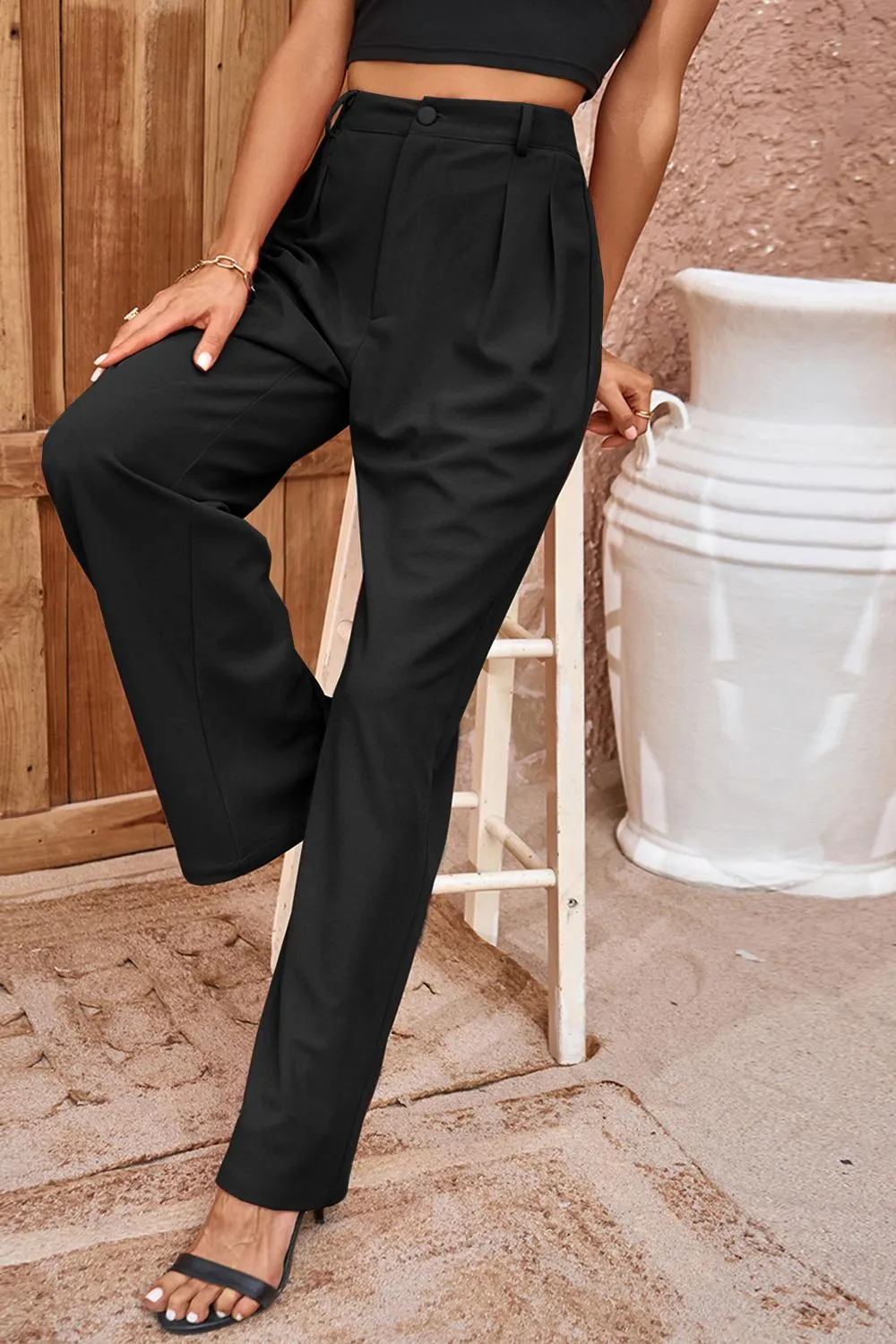Pleated Detail Straight Leg Pants