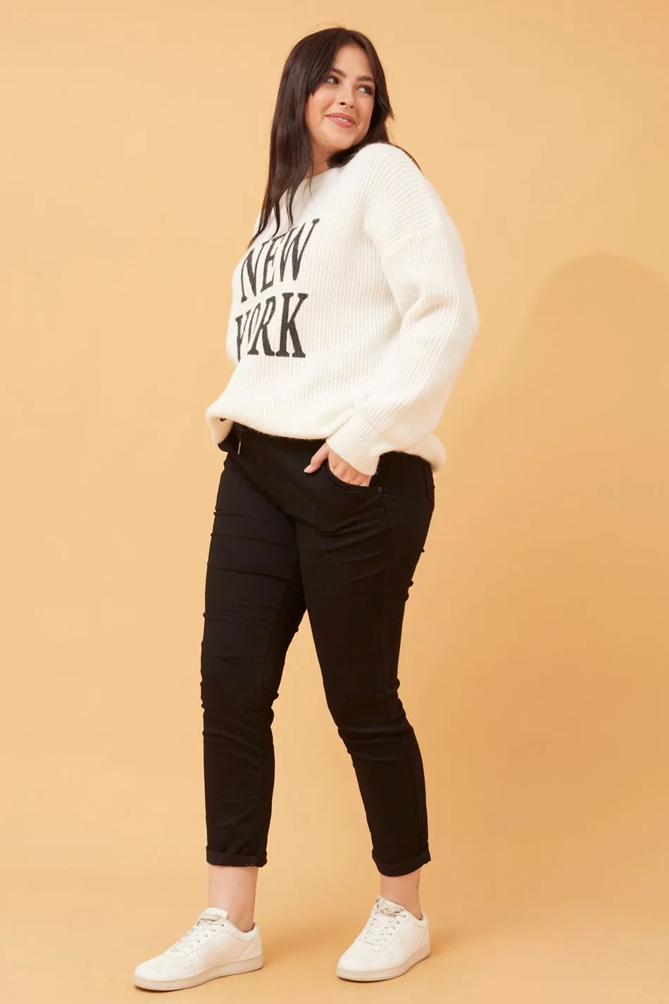 RAYNA SOLID JOGGER PANTS