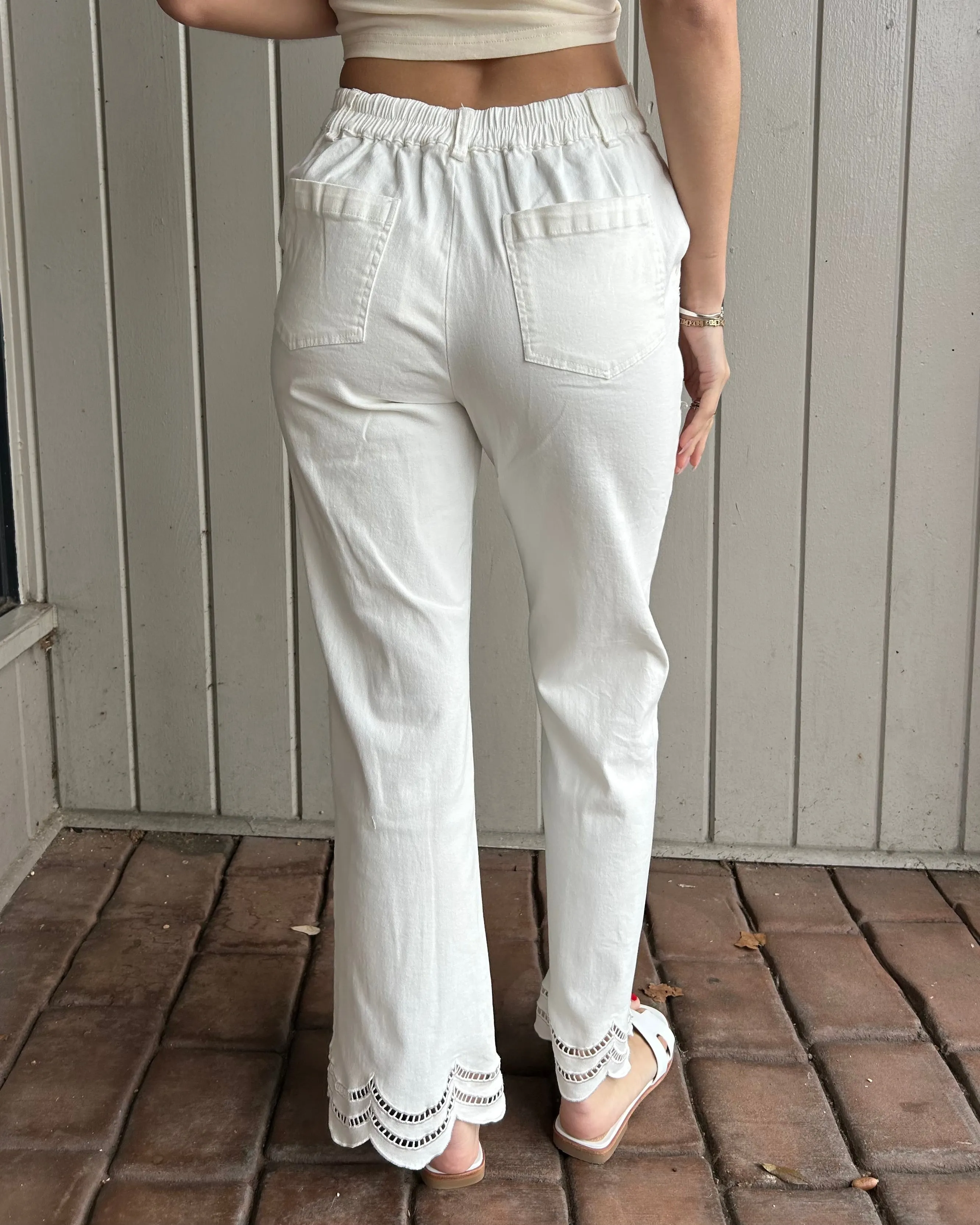 Scallop Hem Pants - White