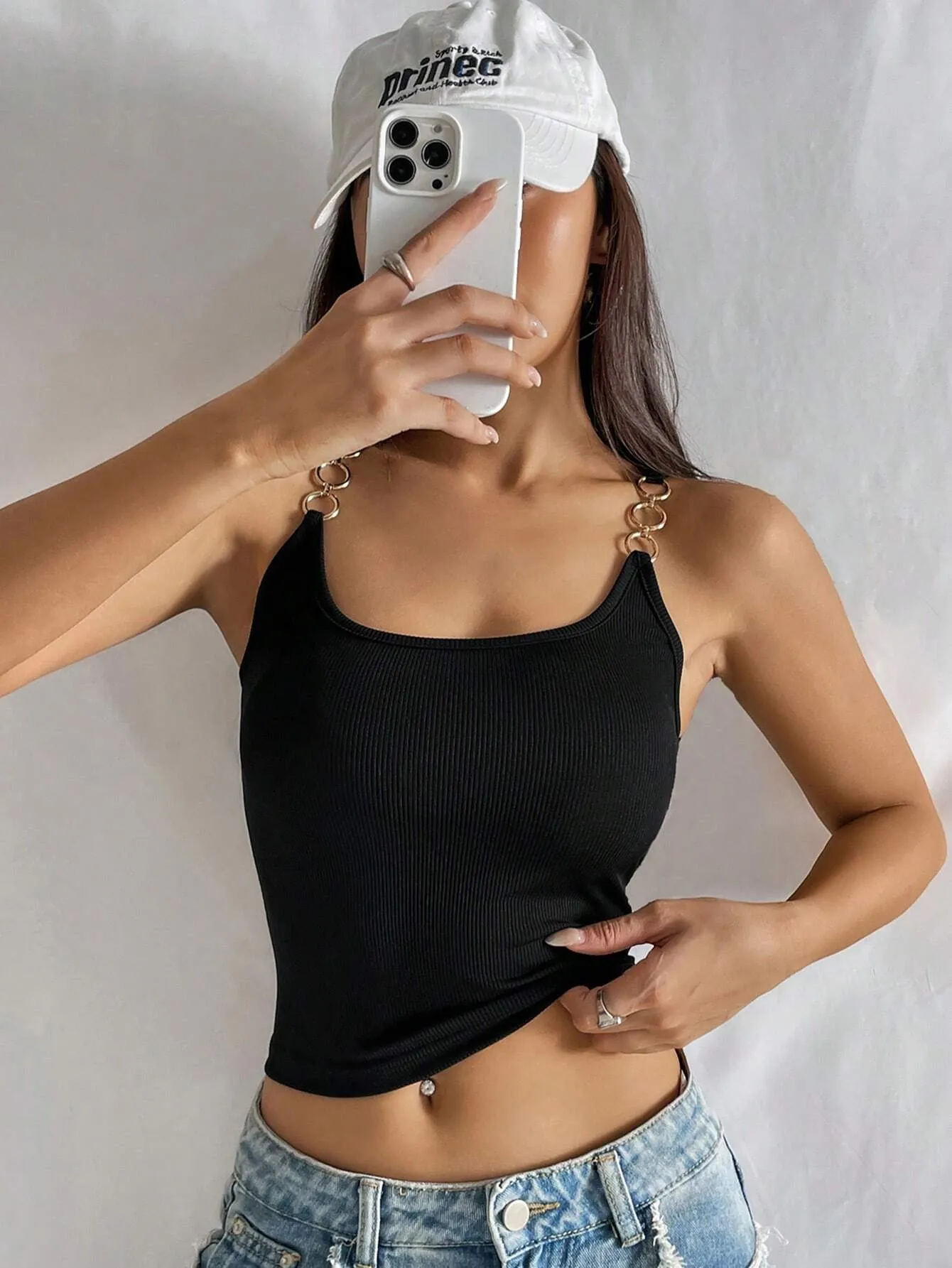 SHEIN EZwear Chain Detail Crop Tank Top