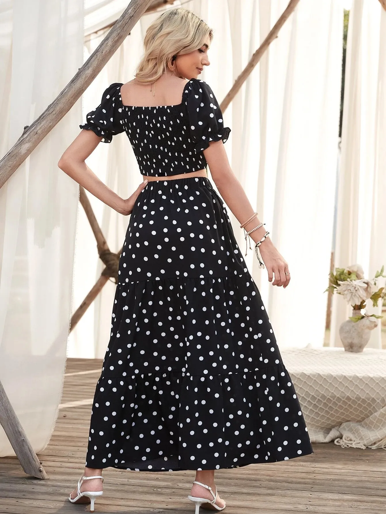 SHEIN VCAY Square Neck Allover Print Shirred Puff Sleeve Crop Top & Polka Dot Print Skirt