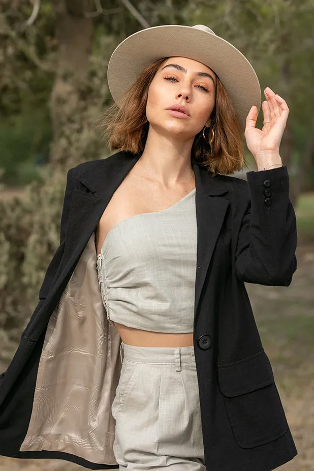 Sun Sea & Roses  Beta Blazer Black