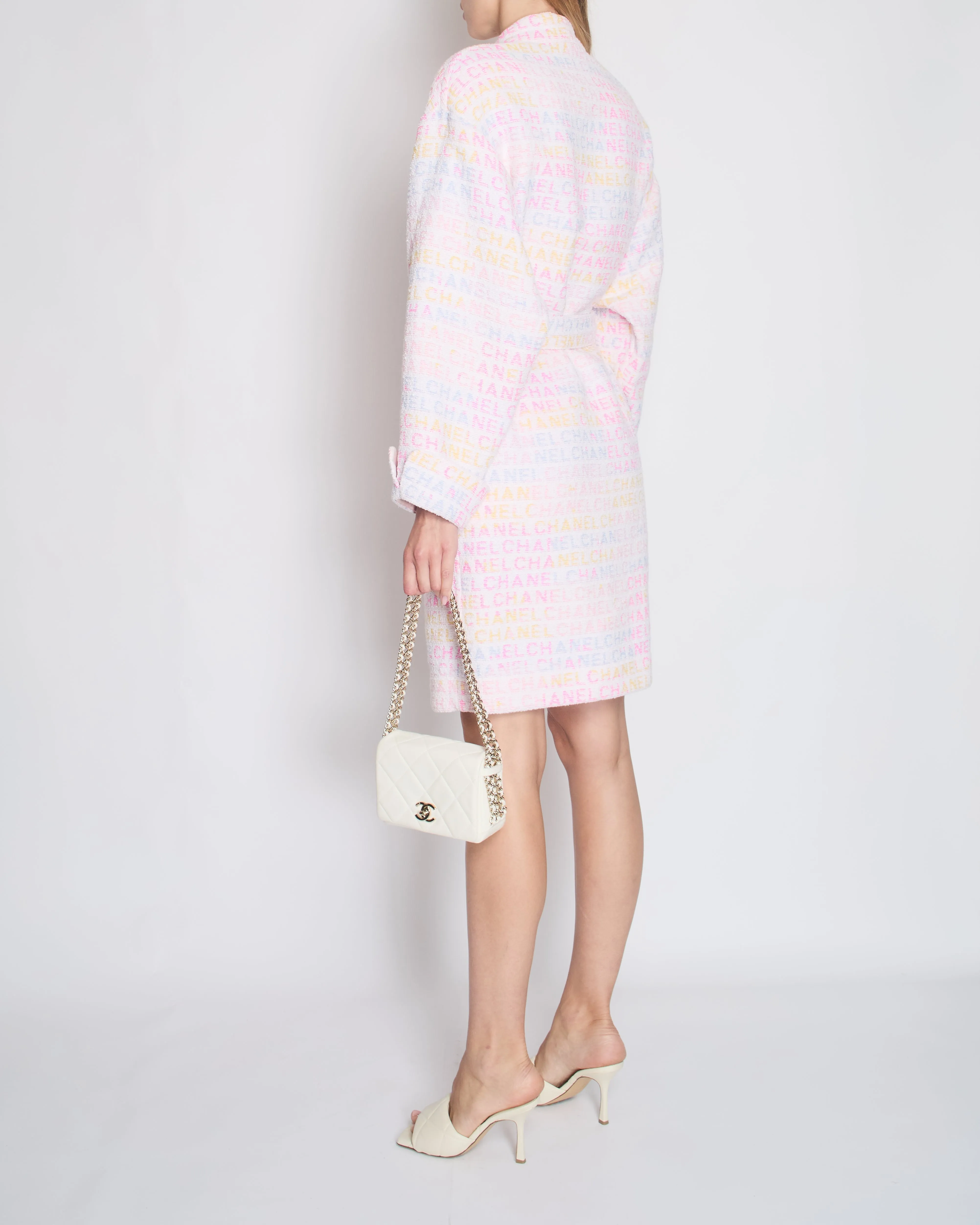 *super Hot*trendy Inspired  Chanel Resort 2024 Pink & White Robe Coat With Belt & Multi-coloured Chanel Logo Details Size Fr 36 (uk 8)