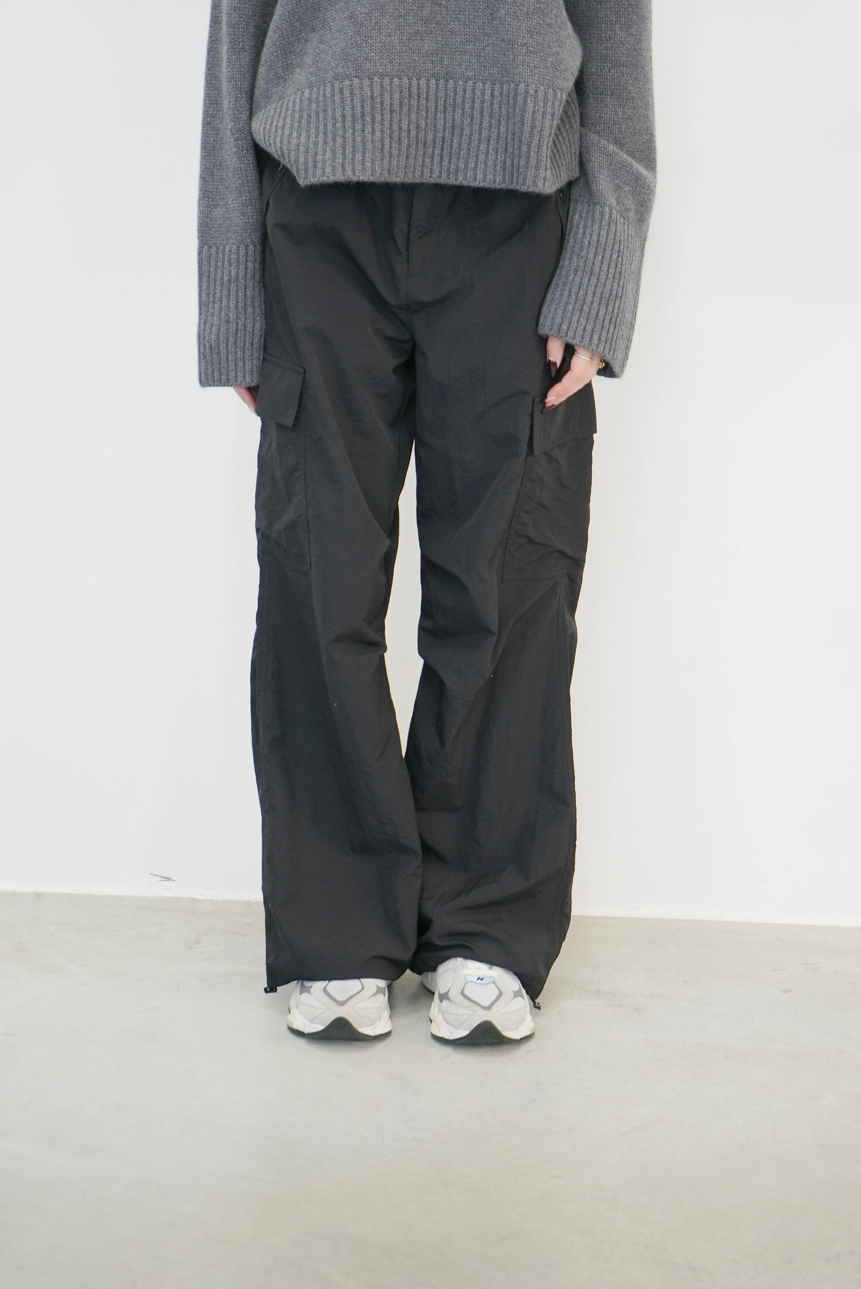TOURA THE PARACHUTE PANTS