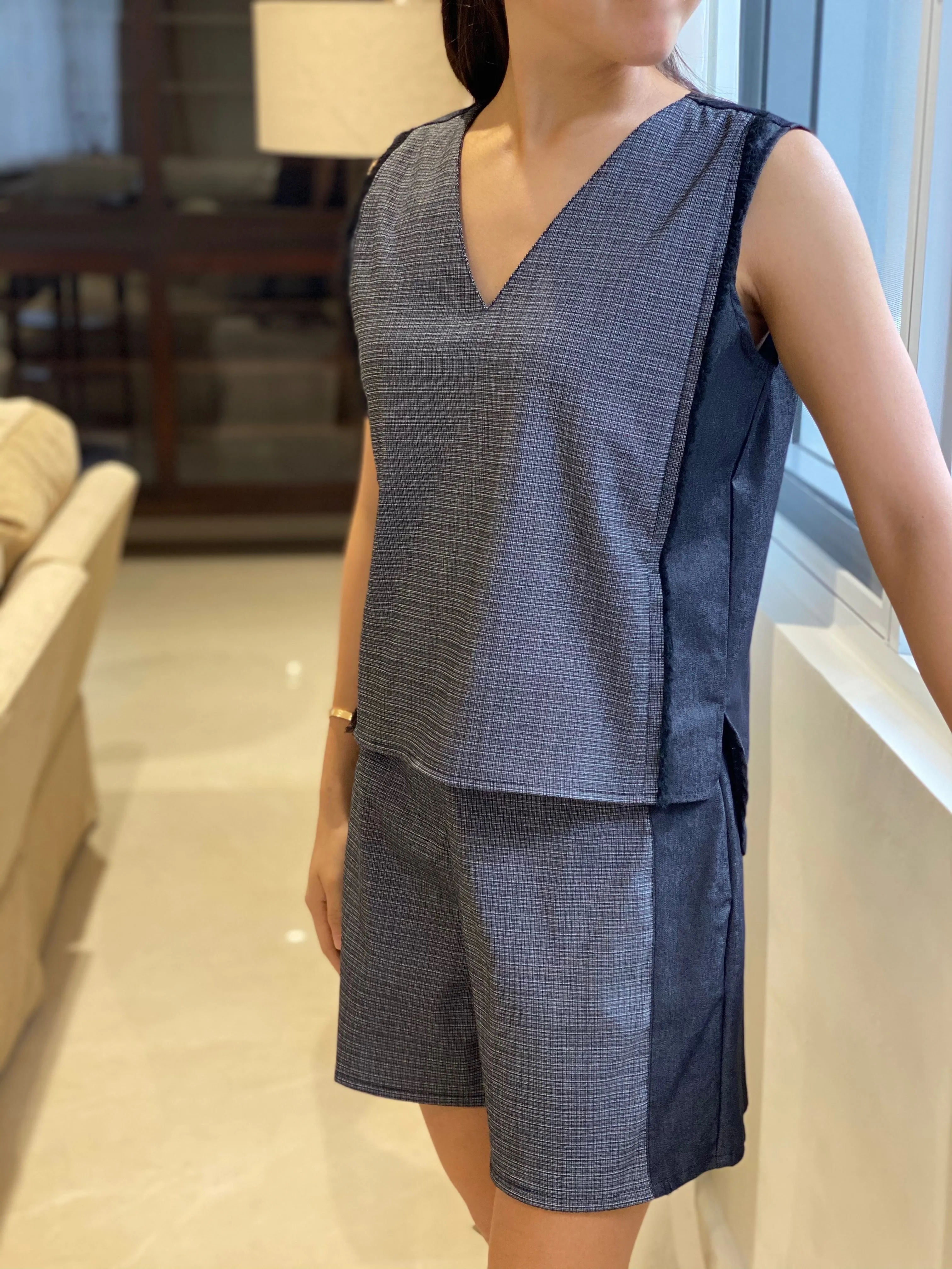 Tricia Panel Mid-length Shorts